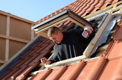 Pose de fenêtres de toit Velux au Val-de-Guéblange
